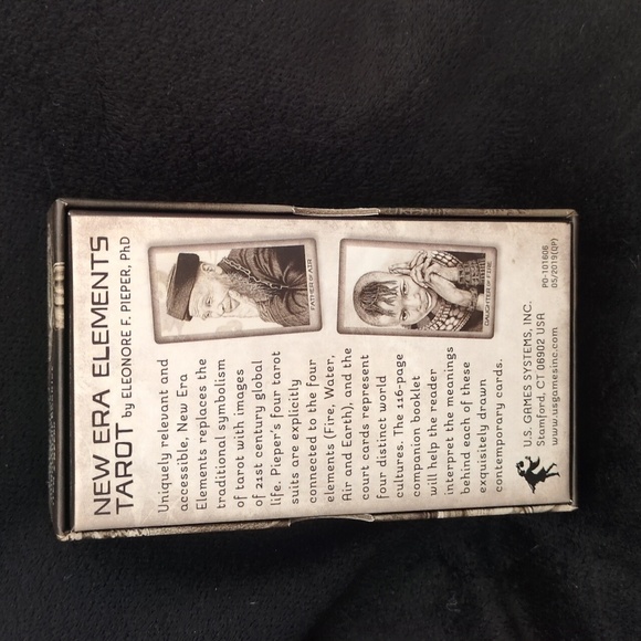 New Era Elements Tarot Card Deck by Eleonore F. Pieper - Picture 3 of 4